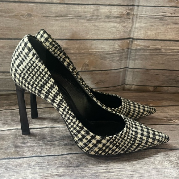 LANVIN PARIS HEELS - Picture 3 of 7